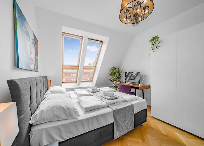 Center Penthouse, 3 Bedrooms, 30qm Rooftop, Ac Апартаменты Вена