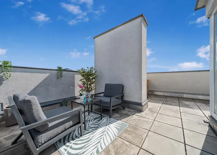 Center Penthouse, 3 Bedrooms, 30qm Rooftop, Ac Апартаменты Вена