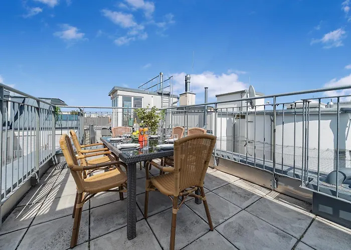Center Penthouse, 3 Bedrooms, 30qm Rooftop, Ac Апартаменты Вена